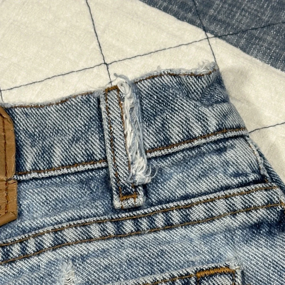VTG 90s Levis 505 Mens Light Wash Straight Leg Denim Jeans Made in USA *29x31